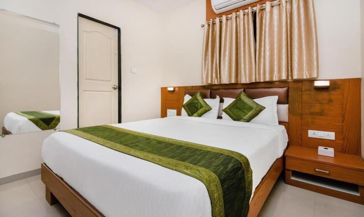 מומביי Hotel Volga Plaza מראה חיצוני תמונה